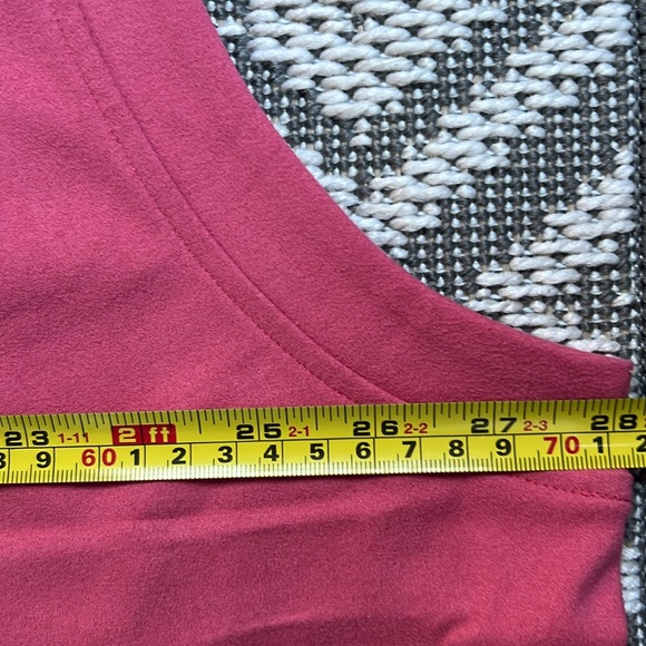 New with Tags: The Johnnie-O Men's Vest JMVT1400 (Knockdown) in Nantucket - Picture 10 of 10